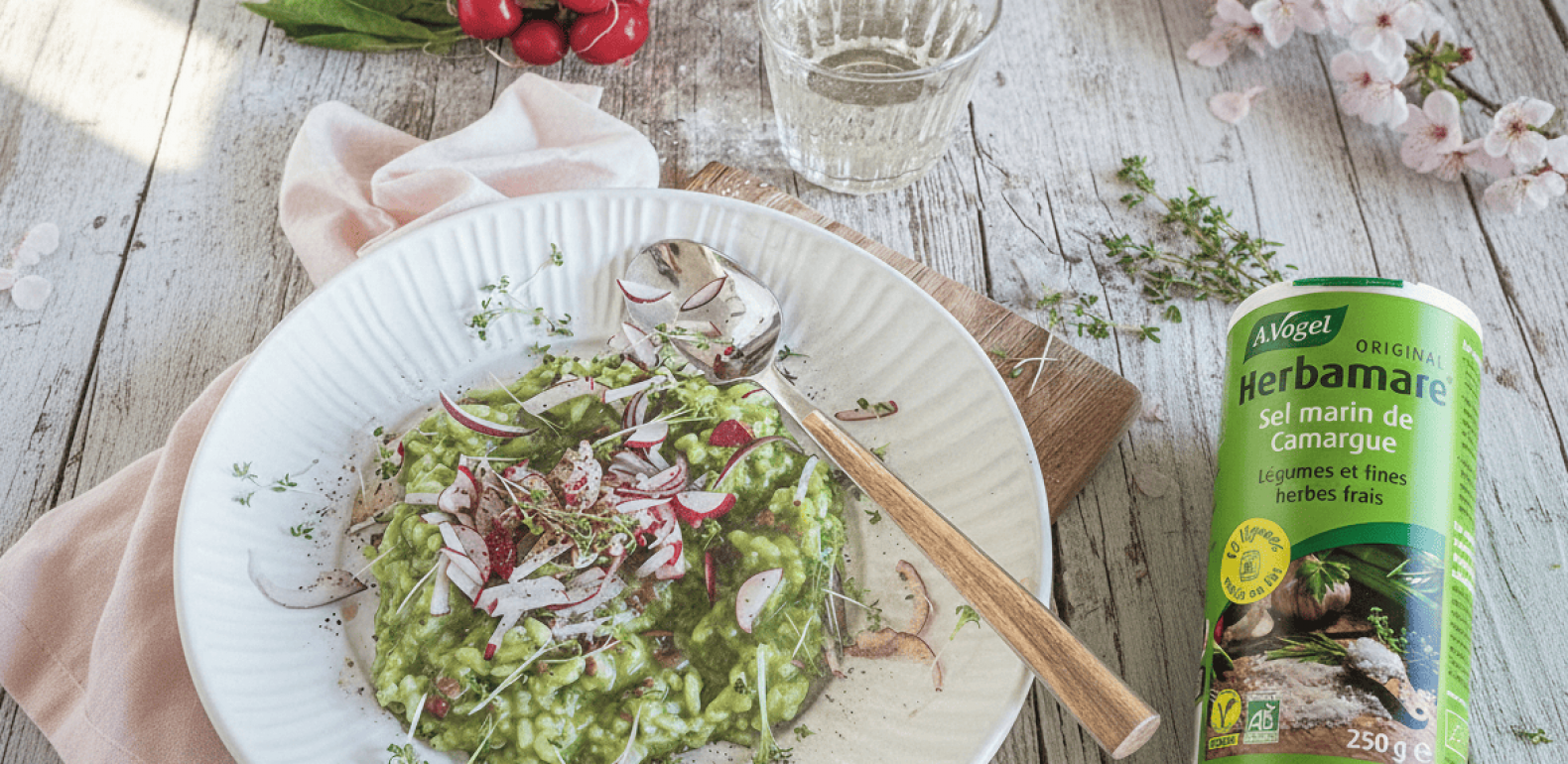 Recette de risotto printanier à l'ail des ours et aux radis A.Vogel France